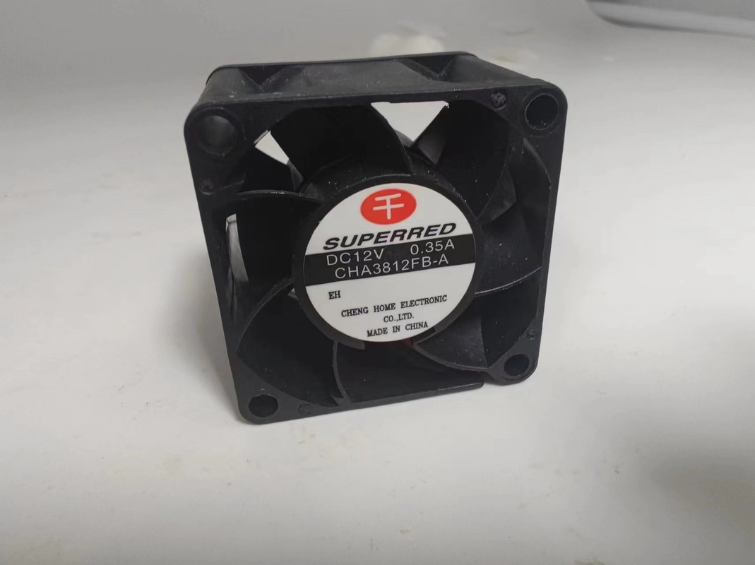 속도 2700 ~ 5300 RPM 12 볼트 DC 컴퓨터 팬 크기 사용자 정의 DC CPU 팬